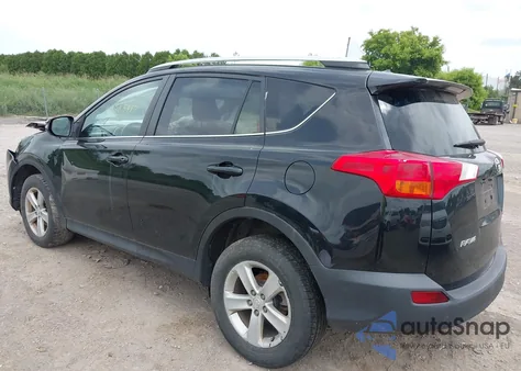 2014 Toyota Rav4 Xle z USA, uszkodzony, nr VIN 2T3RFREV3EW159967